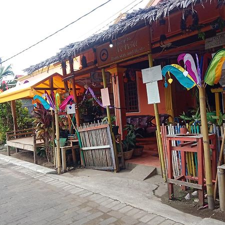 Novita Homestay Бунакен Екстер'єр фото