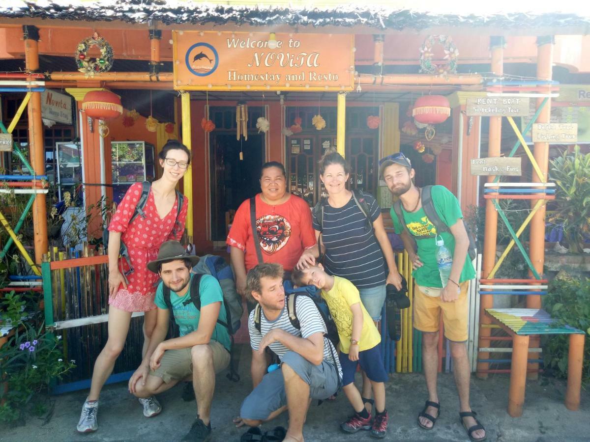Novita Homestay Бунакен Екстер'єр фото